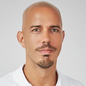 Meet your Posher, James